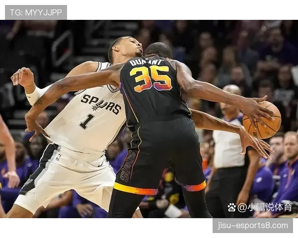 文班亚马与哈珀组成锁防组合 马刺防守效率因此飙升 文班亚马与哈珀组成锁防组合 马刺防守效率因此飙升